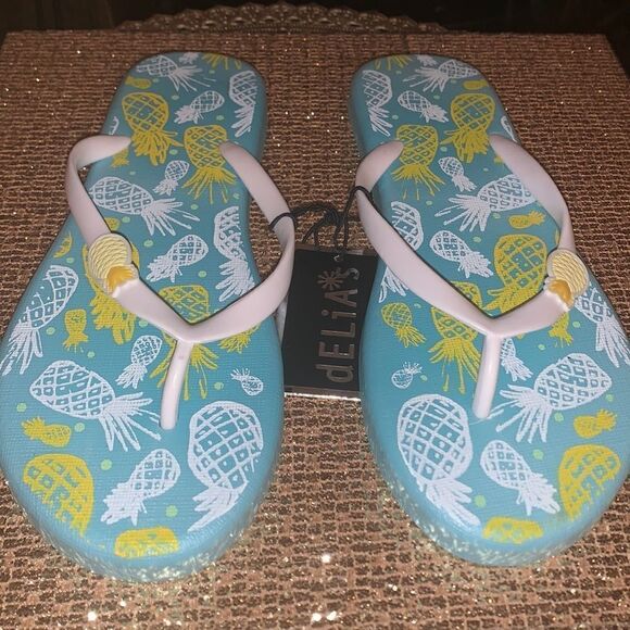 Pineapple Flip Flops  - Picture 1 of 3
